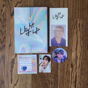 Up10tion Light Up album